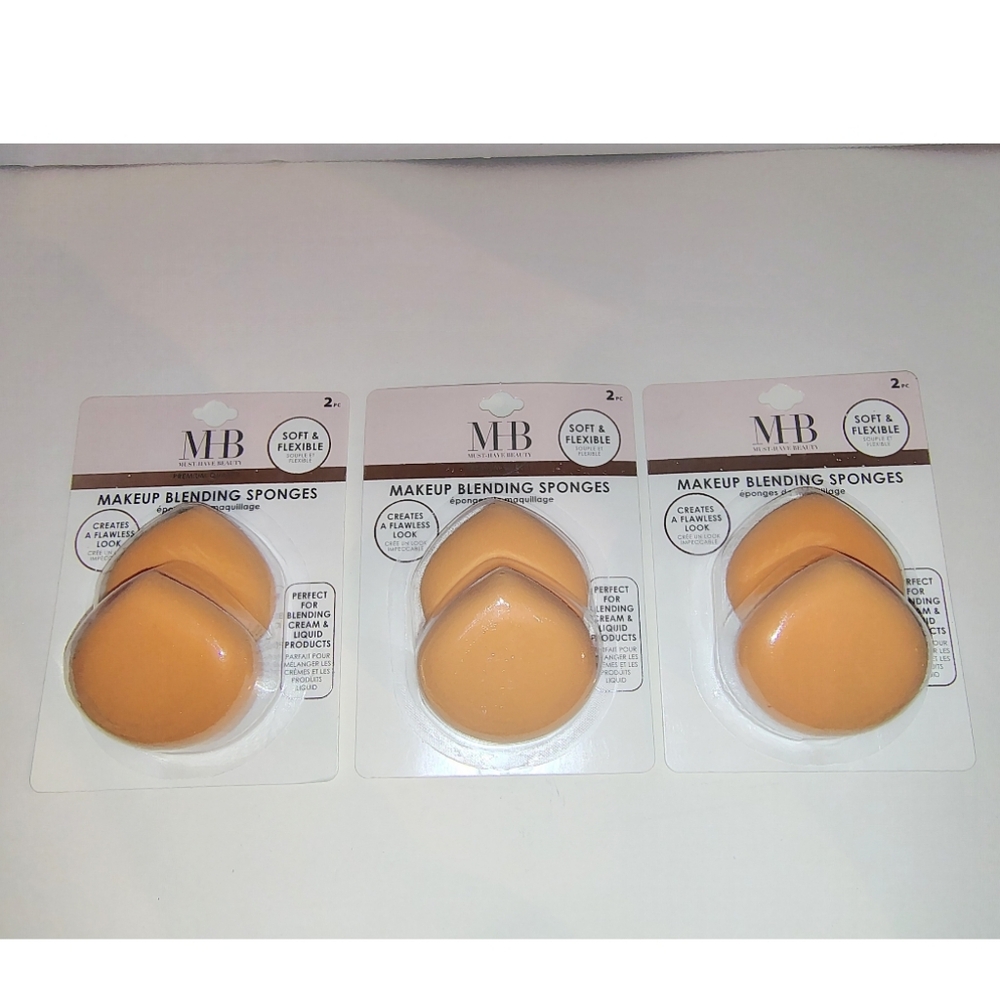 NWT  MHB  MAKEUP BLENDING SPONGES